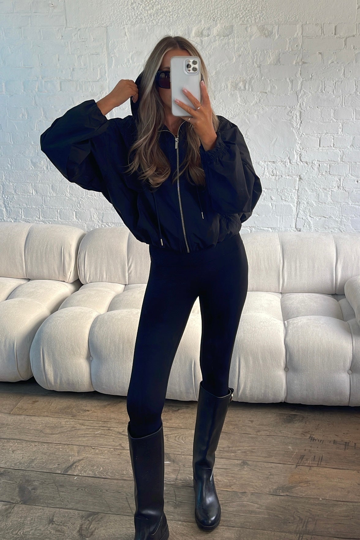 Hooded Wind Jacket - Black