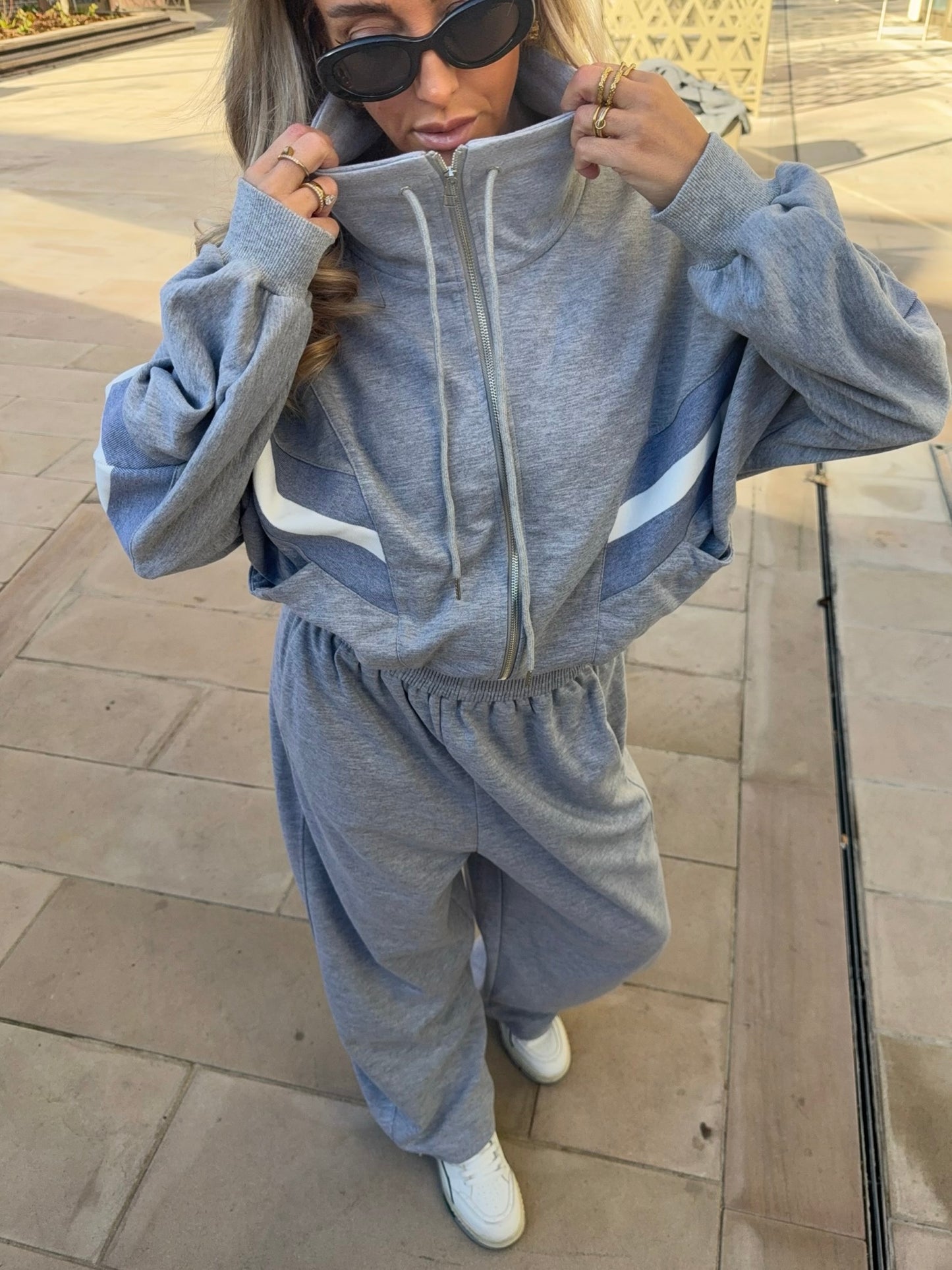 Barrel Leg Relaxed Joggers - Grey