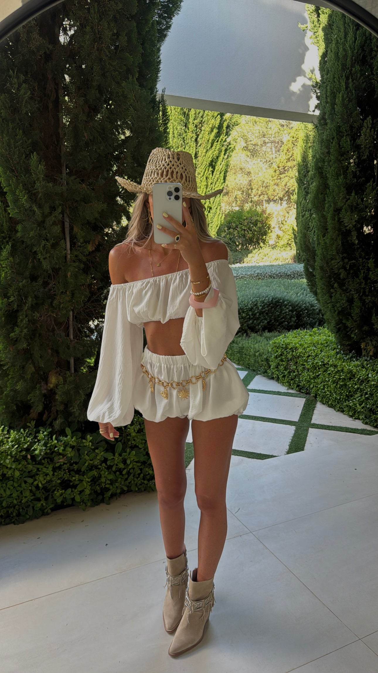 Chloe Blooomer Shorts Co-Ord - Ivory